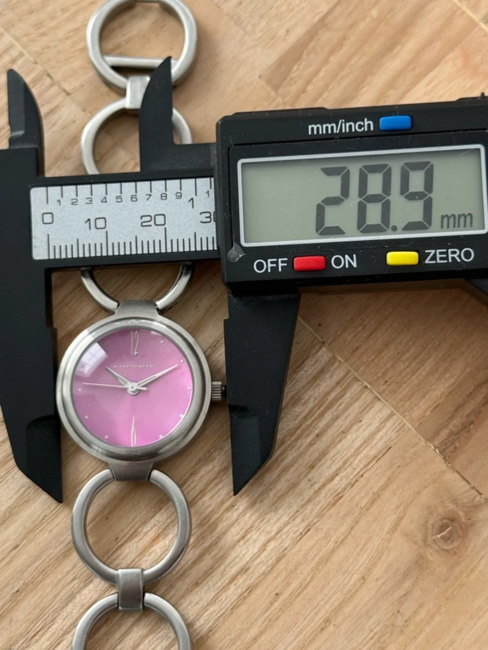 Android USA Rare Ladies Watch Purple Dial Stainless Bracelet New Battery